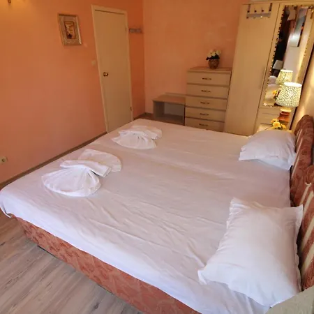 Apartment Victoria - Menada